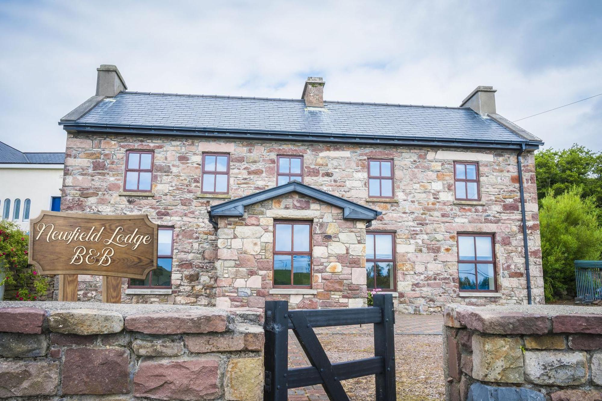 Nevins Newfield Inn Ltd Mulranny Exteriör bild