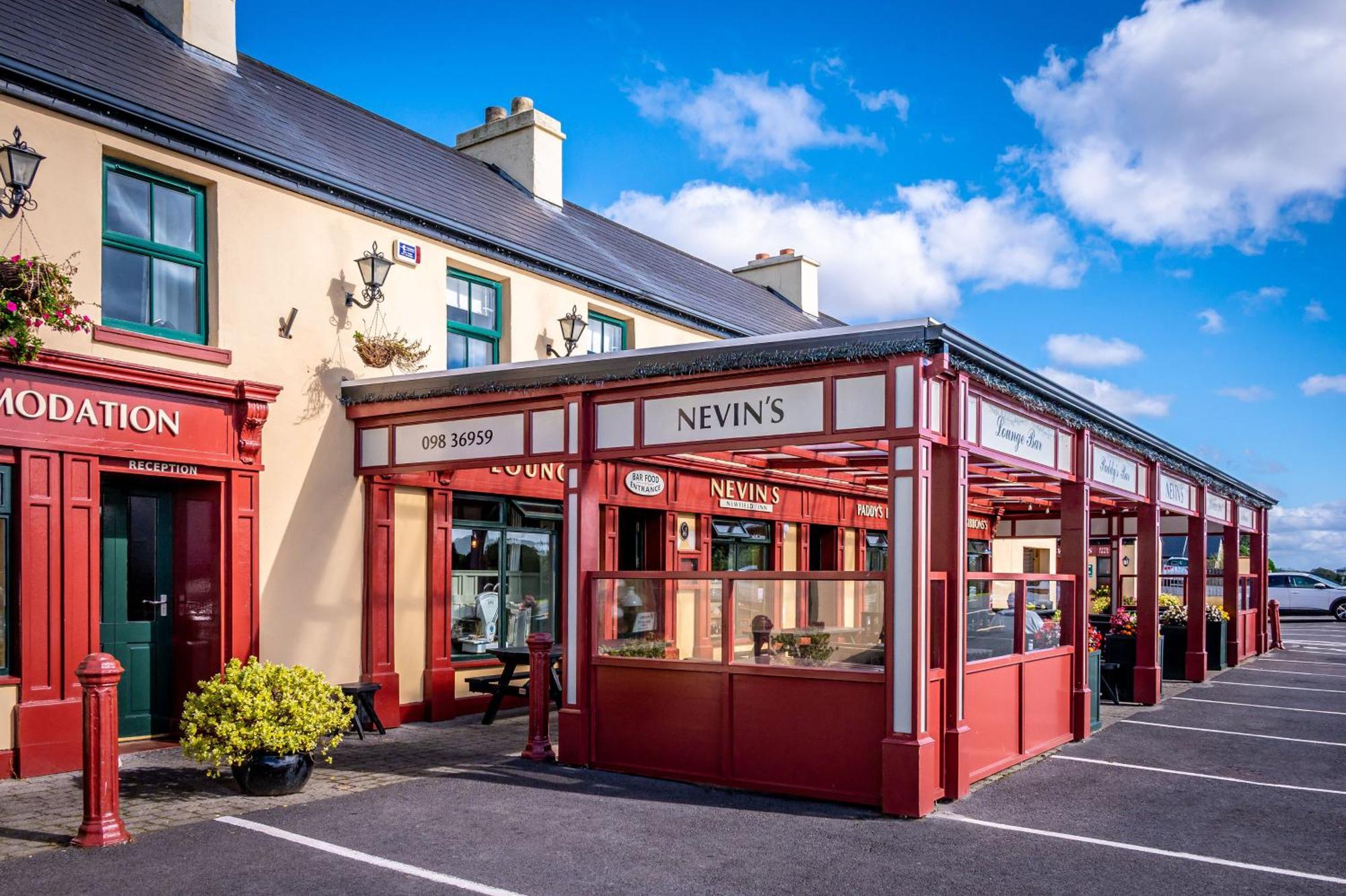 Nevins Newfield Inn Ltd Mulranny Exteriör bild